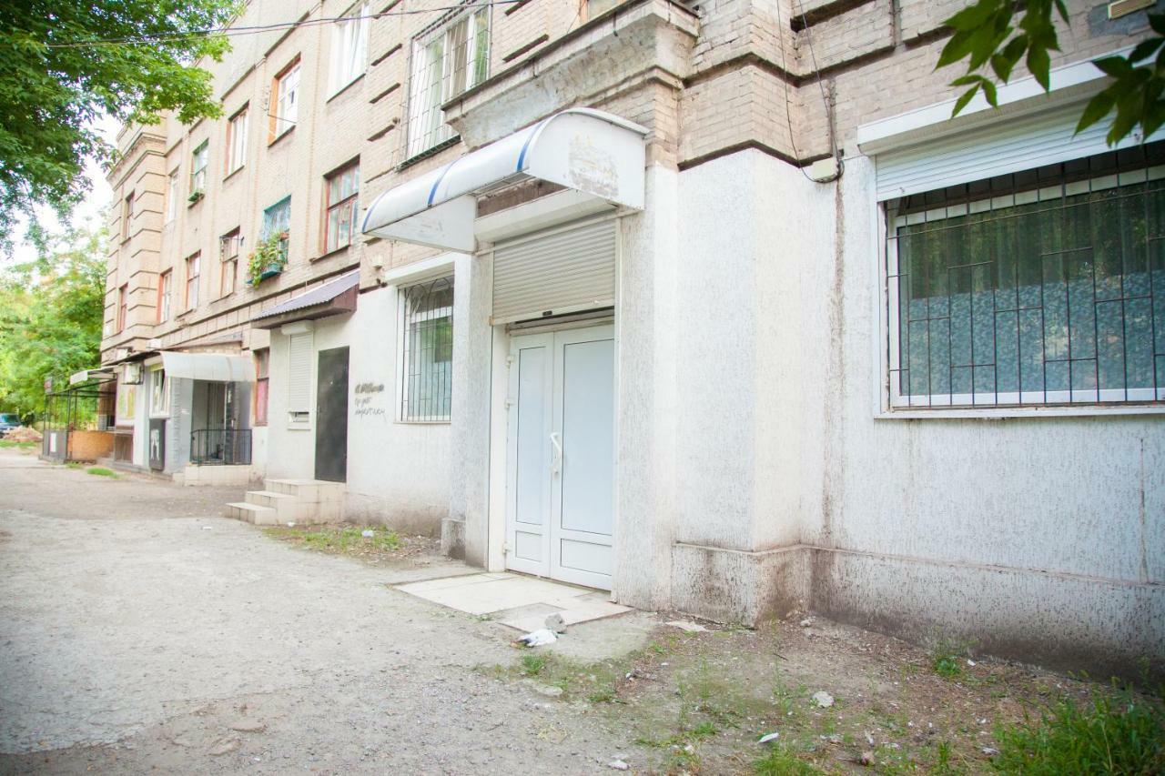 Semi-Luxury Apartment On Zhukovskogo Street 57 Zaporizhia Dış mekan fotoğraf